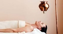 Profession Organic Spa Ritual to Enlighten and Clarify the Mind with Shiradara.